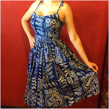1950s Vintage Hawaiian Dress Cotton Pineapple Print 