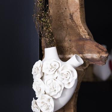 'Rose' Porcelain Anatomical Heart Wall Vase