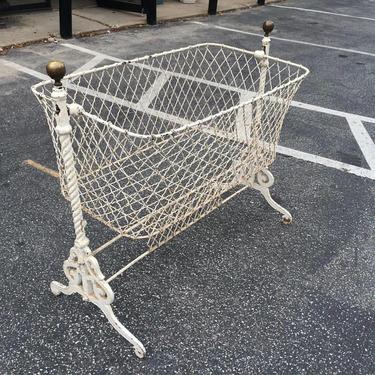 French 1930s Painted Metal Bassinet