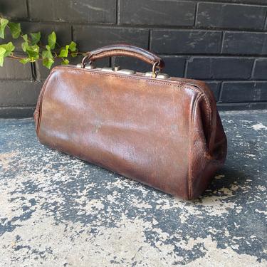 1920s Antique Petite Doctors Bag Victorian Purse Leather Vintage Nickel Plate Mechanism Lock Top Handle 