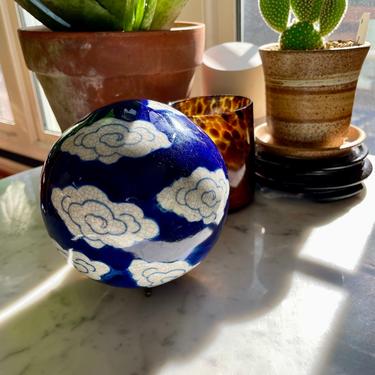 Vintage Cloud Porcelain Carpet Ball, Ceramic Orb, China Sphere - Cobalt Blue White, 5 inch, Chinoiserie Home Decor, Collectible, Bowl Filler 