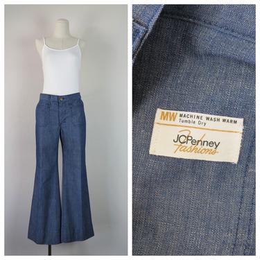 Vintage 1970s denim jeans, dark wash, chambray, bell bottoms, seafarer pants, size medium 