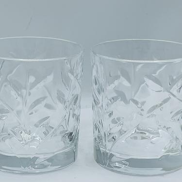 Pair of Leaf Cut Crystal Whiskey Glasses- Italy- Great condition  11 OZ 
