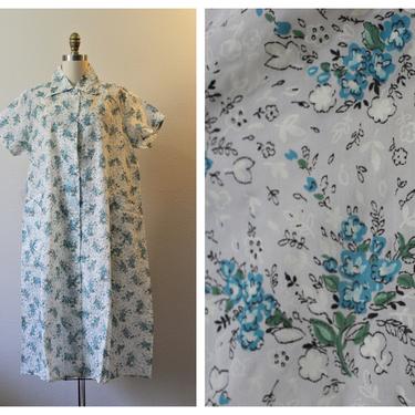 Vintage 40's 1950s NOS You're a Vision in Dream Wear Nylon Floral Bouquet Front Button House Dress  // Modern US 6 8 10 Medium 