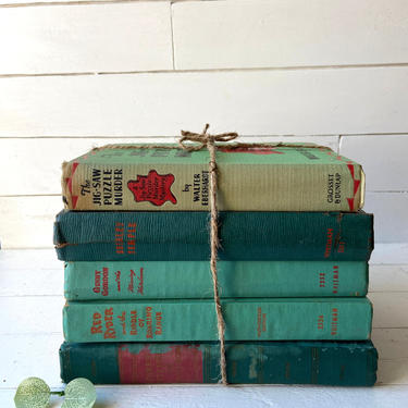 Vintage Green Book Collection Set of 5 // Antique Green Books, Green Book Set // Books For Decoration On Shelves, Green Book Bundle // Gift 