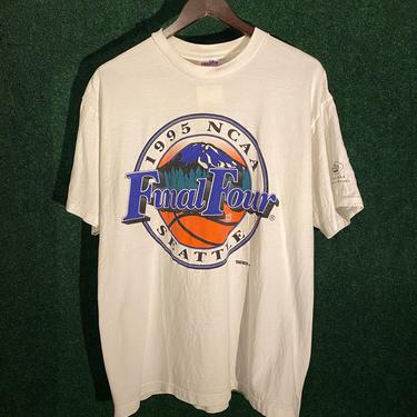 Vintage 1995 Final Four &quot;Seattle&quot; T-Shirt