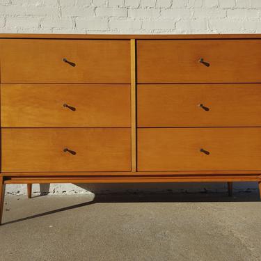 Mid Century Modern Paul McCobb Planner Group Dresser 