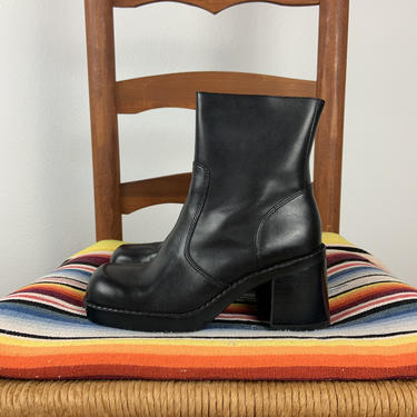 Vintage 9's hot sale chunky boots