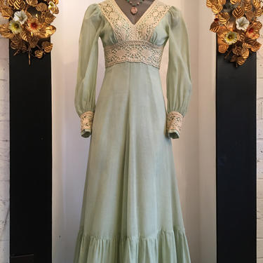 slim fit dress slacks 1970s Gunne Sax Emerald Green Velvet Dress – Birch House Vintage main image 0