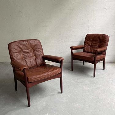 Pair Of Leather And Rosewood Armchairs By Göte Möbel Sweden