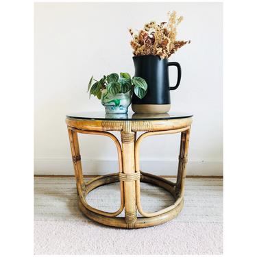 Vintage Circular Rattan Side Table with Glass Top / FREE SHIPPING 