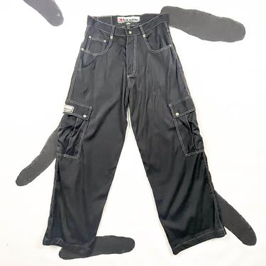90s Kikwear Black Parachute Pants / Wide Leg / Utility / Long Pocket / Skater / JNCO / Kik Wear / Cyber / Rave / Club / 32 Waist / M / Goth 