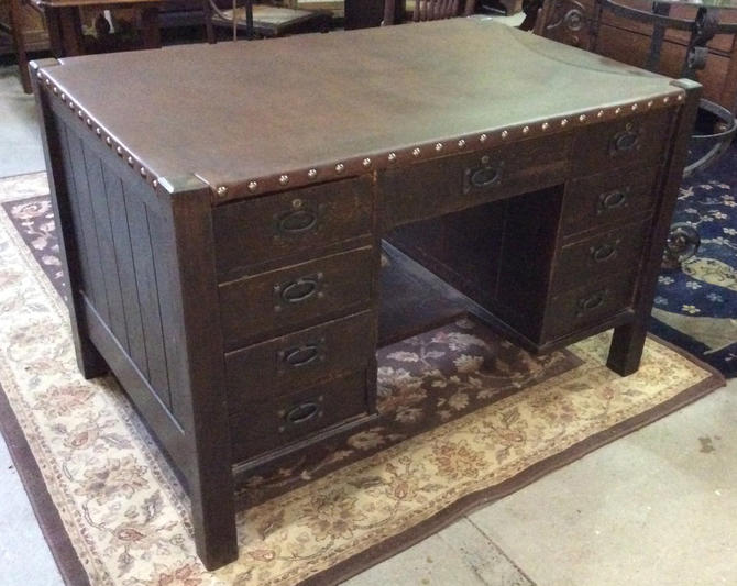 Gustav Stickley 9 Drawer Flat Top Desk With Leather Surface C1900