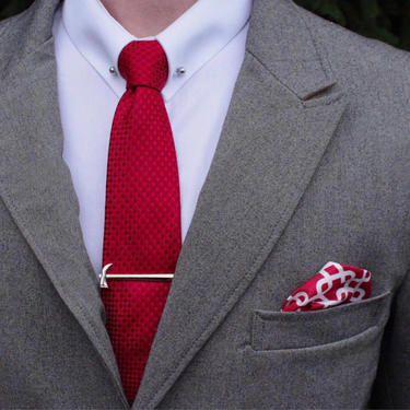 Ties Clip Hammer for Men Suits Men's Wedding  Metal Necktie Tie Bar,Retro Tie Clip, Gift for Boyfriend Gift for Dad Gift for Friend For Him 