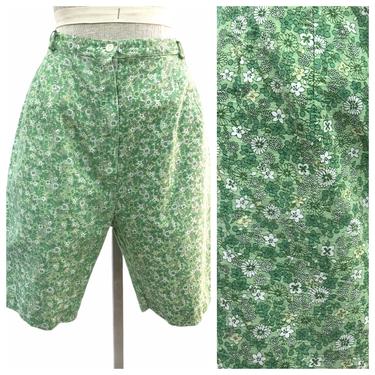 Vintage VTG 1960s 60s Green Floral Patterned Pedal Pusher Shorts 