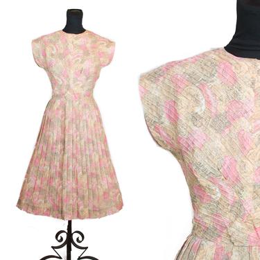 1950s Dress ~ Coin Novelty Print Cotton Pintuck Pleat Dress 