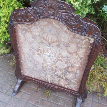 French 1880s Walnut Tapestry Fire Screen 