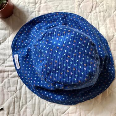 floral corduroy bucket hat in blue 