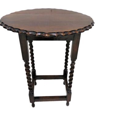 Wooden Side Table | Antique English Oak Barley Twist Scalloped Edge Accent Table 