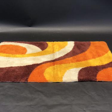 Mid-Century Modern Shag Floor Rug | Orange, Brown, Yellow, White | Vintage