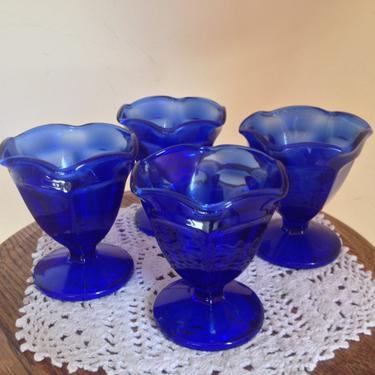 Vintage Pretty set of (4) Cobalt Blue Glass Sundae Ice cream Bowl with scalloped edges-marked Anchor Hocking-4&quot; tall 