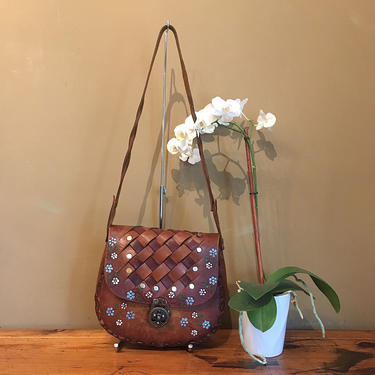 Vintage 70's Tooled Leather Shoulder Bag With Colorful | Good's