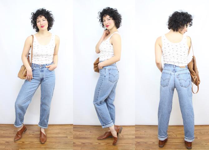 Vintage 90's Light Blue Faded Levi's 550 Relaxed Fit Jeans / 1990's | Ruby  Threads Vintage | College Park, MD