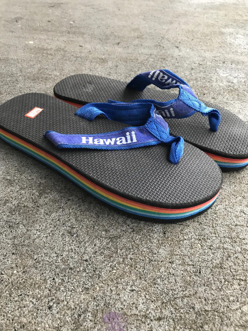 80s style best sale flip flops