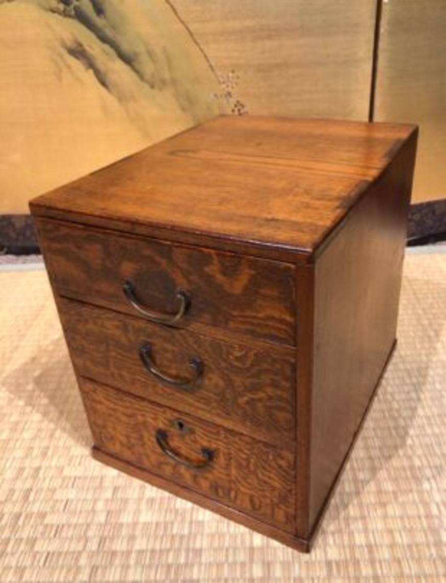 Antique Japanese Hikidashi Ko Tansu, Small Chest. Kuraya Japanese