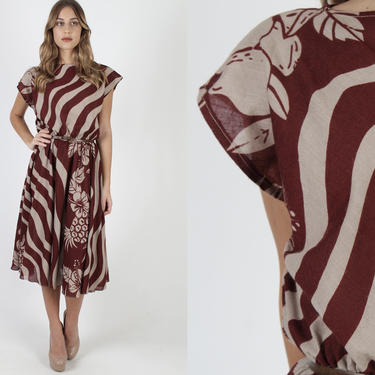 Tropical Fruit Print Dress / Vintage 70s Burgundy Striped Vacation Dress / Jungle Safari Resort Wear / Pineapple Luau Mini Dress 