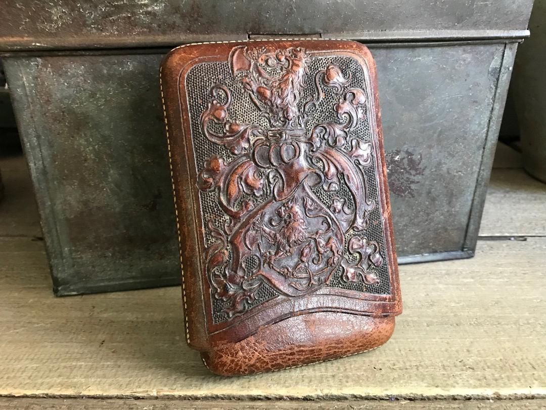 German Embossed Leather Cigar Case, Heraldic Design by Hules, Jan's Vintage Stuff