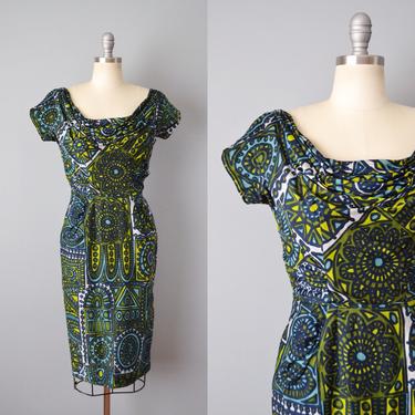 50% OFF SALE: 1950s Wiggle Dress by Sydney North with Stained Glass Print / Size Small 