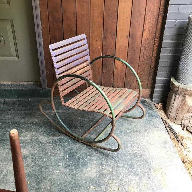 Vintage Art Deco Lawn Patio Garden Tubular Metal Hoop Rocking