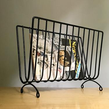 Vintage Eames Era Mid Century Modern Atomic Wire Magazine Rack 