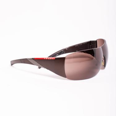 PRADA Y2K Shield Sunglasses with Bronze Logo Frame Tessuto Vela Ombré 2000 Minimal Aviator ombrè Polarized 