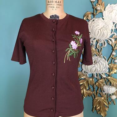 1990s shirt, stretchy top, vintage 90s shirt, knot buttons, embroidered flowers, small medium, lee sophy, brown and lilac, fitted, 34 bust 