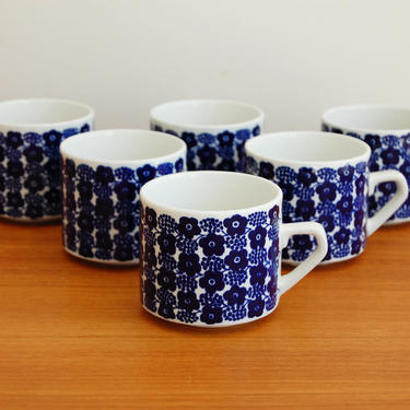 Vintage Arabia Finland &amp;quot;Rypale&amp;quot; Blue Tea/Coffee Cup Raija Uosikkinen 