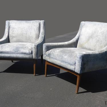 Pair of Vintage Mid Century Modern Baby Blue Accent Chairs Milo Baughman Style 