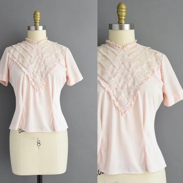 1950s vintage blouse | Pastel Pink Nylon Lattice Short Sleeve Blouse | Medium | 50s blouse 