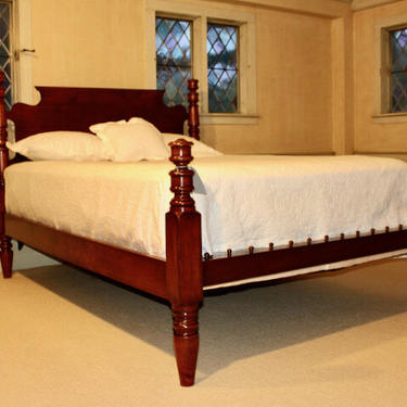 Tulip Top High-low Style Bed in Maple. Original posts Circa 1830. Resized to Queen with Bend back headboard