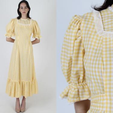 Yellow Gingham Maxi Dress / Vintage 70s White Cottagecore Dress / Checkered Picnic Style Dress / Womens Checker Folk Porch Dress 