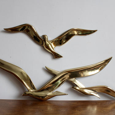 Mid Century Metallic Gold Wall Hanging Bird Sculpture, MCM