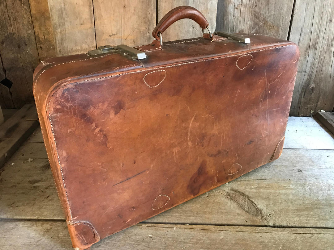 Early 20th Century Vintage Hartman Skymate Tan Hard Case Leather Suitcase  Luggage - 3 Pc Set