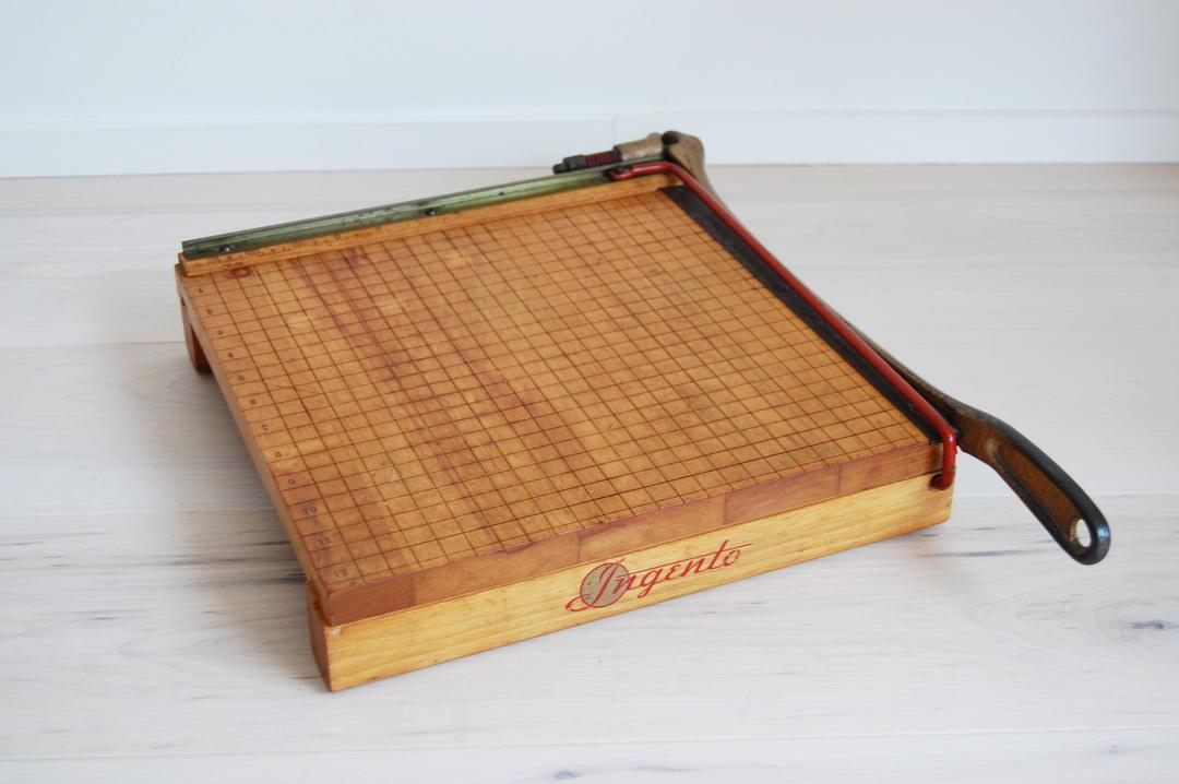 Vintage Ingento No. 4 Wooden Paper Cutter 12