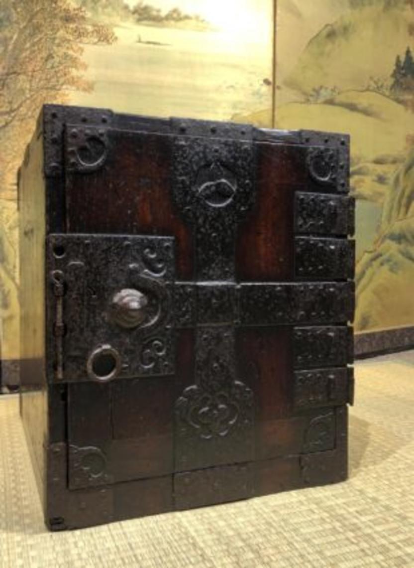 Japanese Antique Funa Tansu Sea Chest Kuraya Japanese Antiques San