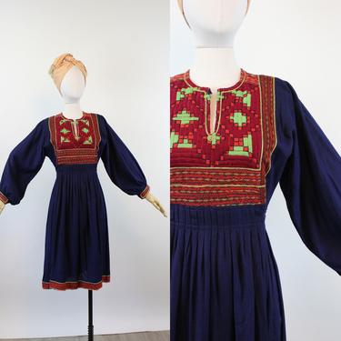 1970s INDIAN COTTON caftan dress small | new fall 