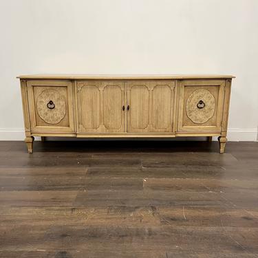 CUSTOMIZABLE: Transitional Console / Buffet 