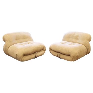Mid Century Modern Tobia Scarpa Cassina Soriana Pair Boucle Lounge Chairs 1970s 