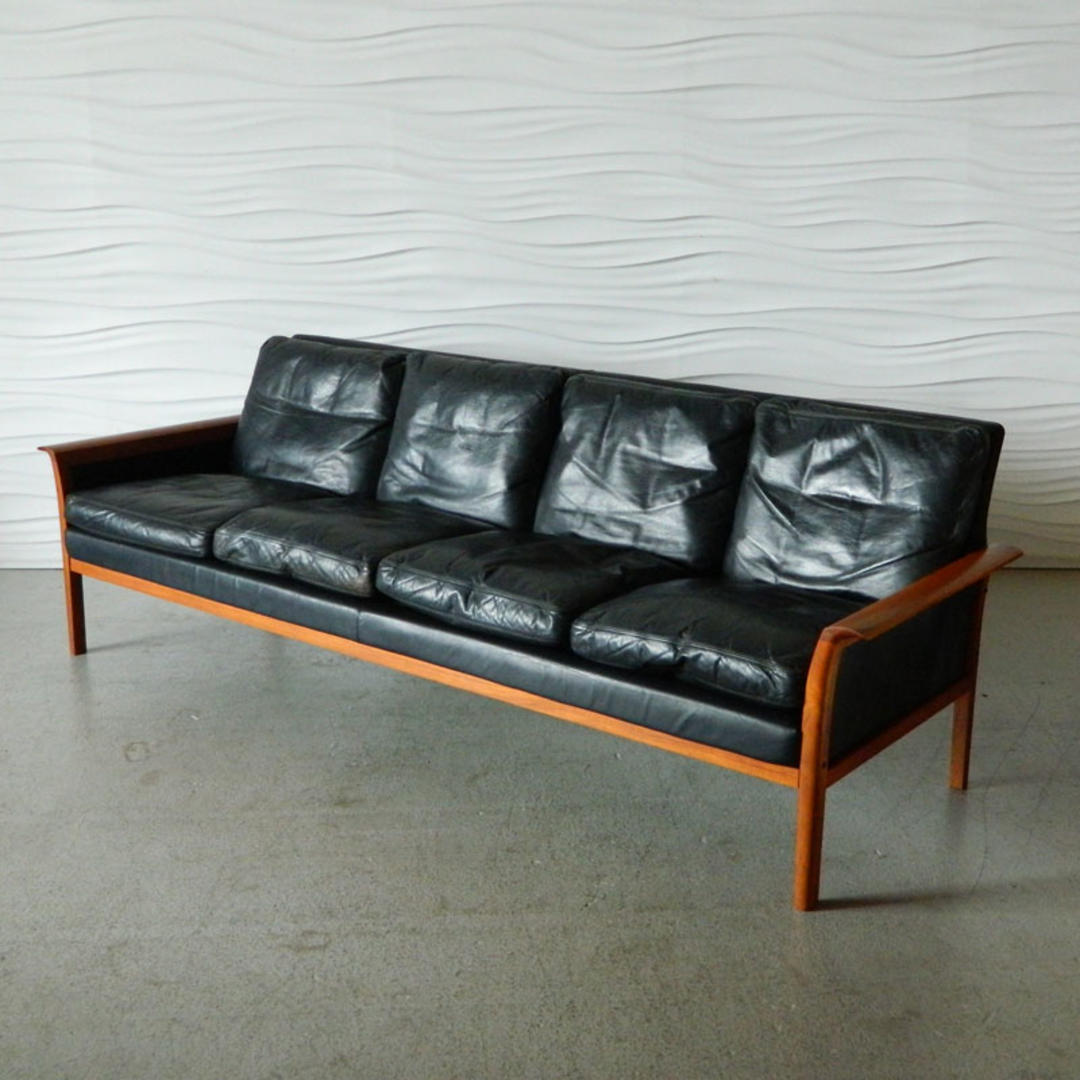 HA16170 Norwegian Teak and Black Leather Sofa Home Anthology