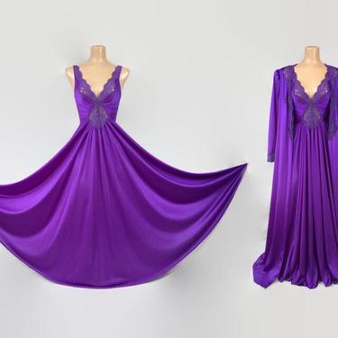 VINTAGE 80s RARE Purple OLGA Peignoir Set | Stretch Lace Bodice | Grand Sweep Nightgown &amp; Robe | Wedding Bridal Lingerie | M 92270 94270 